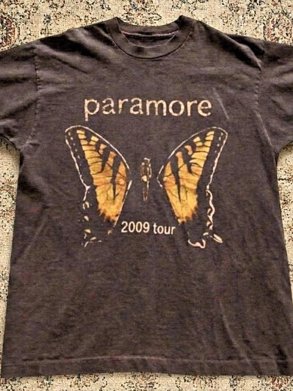 Paramore Tour Graphic Tee in Brown